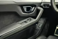 Lamborghini Urus din 2023 cu 9.812 km - oferta LAM217406 - foto 19