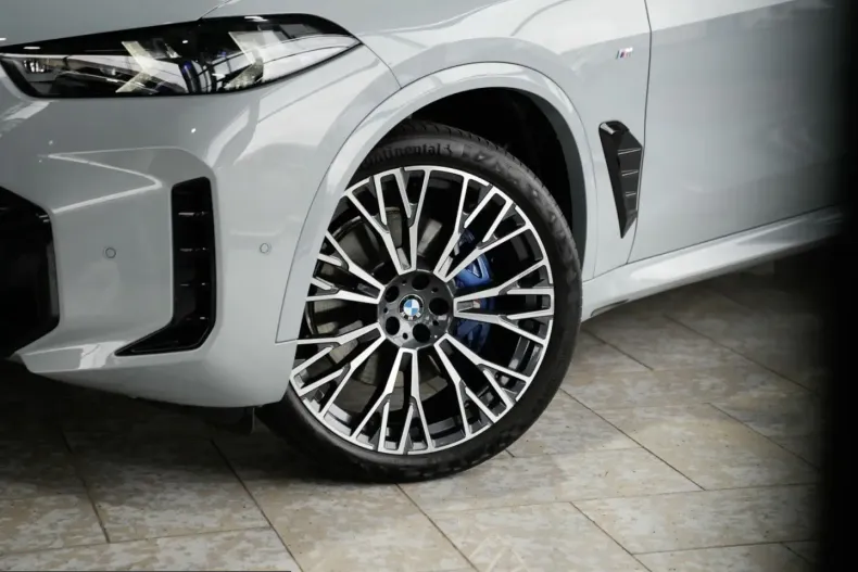 BMW X5 (Seria X) din 2025 cu 18.009 km - oferta BMW217408 - foto 4