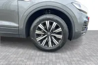 Volkswagen Touareg din 2023 cu 40.495 km - oferta VOL217410 - foto 7