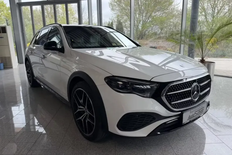Mercedes-Benz E 450 (Clasa E) din 2024 cu 44.250 km - oferta MER217414 - foto 3