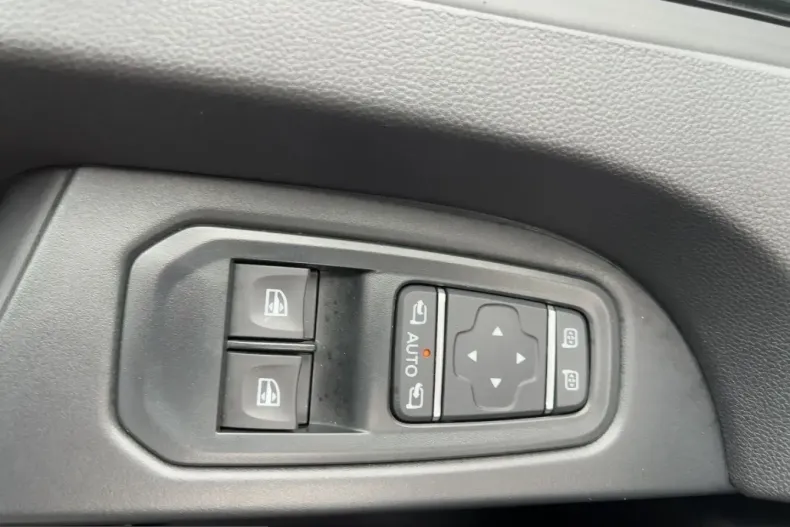 Renault Trafic din 2024 cu 21.859 km - oferta REN217418 - foto 15