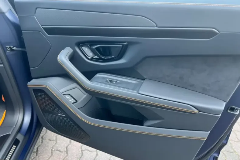 Lamborghini Urus din 2024 cu 8.000 km - oferta LAM217422 - foto 26