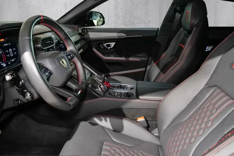 Lamborghini Urus din 2023 cu 10.570 km - oferta LAM217426 - foto 8
