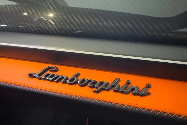 Lamborghini Urus din 2025 cu 5.510 km - oferta LAM217429 - foto 38