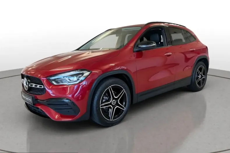 Mercedes-Benz GLA 200 (Clasa GLA) din 2023 cu 43.965 km - oferta MER217433 - foto 1
