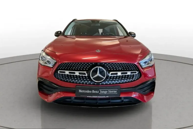 Mercedes-Benz GLA 200 (Clasa GLA) din 2023 cu 43.965 km - oferta MER217433 - foto 2