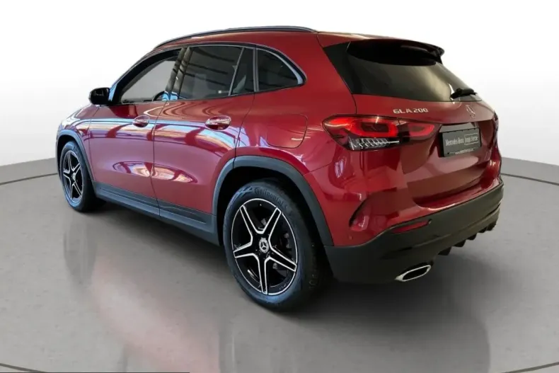 Mercedes-Benz GLA 200 (Clasa GLA) din 2023 cu 43.965 km - oferta MER217433 - foto 6