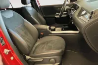 Mercedes-Benz GLA 200 (Clasa GLA) din 2023 cu 43.965 km - oferta MER217433 - foto 9