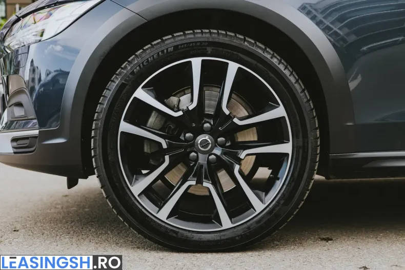 Volvo V90 Cross Country din 2022 cu 70.000 km - oferta VOL217440 - foto 25