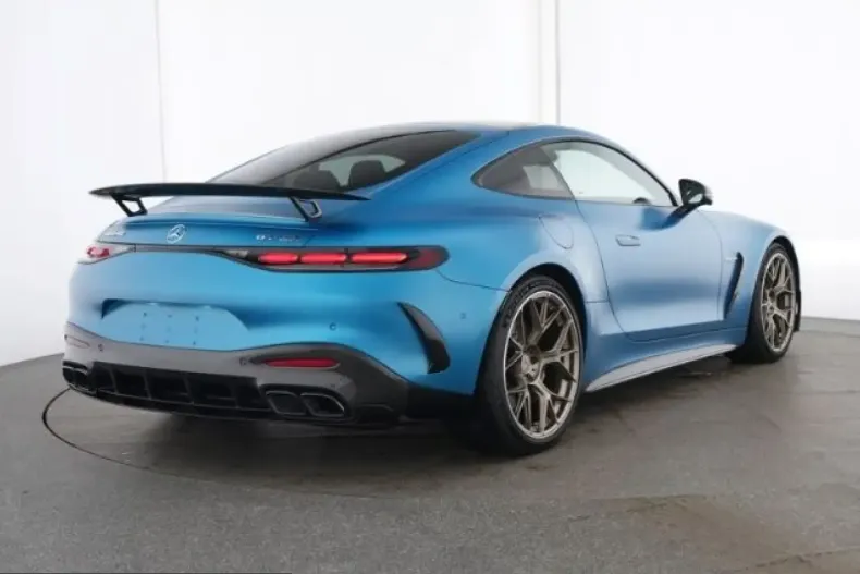 Mercedes-Benz AMG GT (Clasa GT) din 2025 cu 12.800 km - oferta MER217449 - foto 2