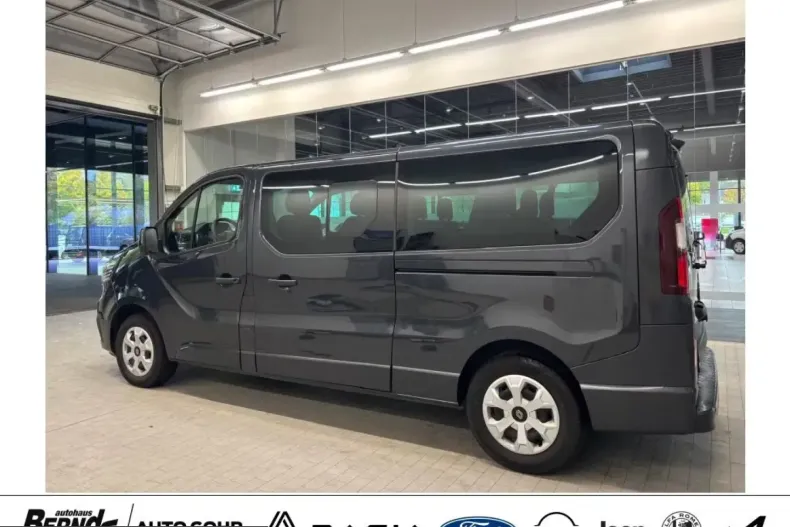 Renault Trafic din 2024 cu 26.119 km - oferta REN217450 - foto 3