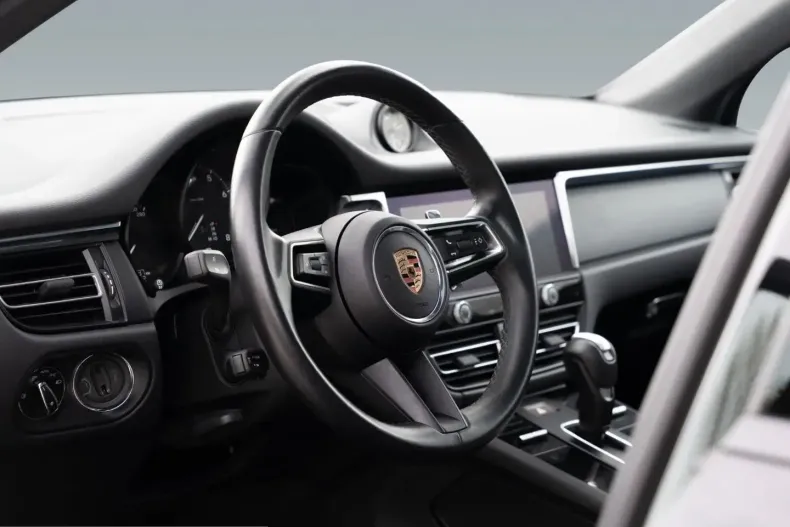 Porsche Macan din 2024 cu 33.400 km - oferta POR217457 - foto 26