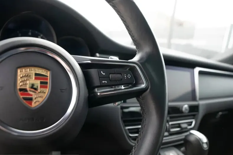 Porsche Macan din 2024 cu 33.400 km - oferta POR217457 - foto 30