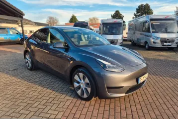 Tesla Model Y din 2023 - oferta TES217461