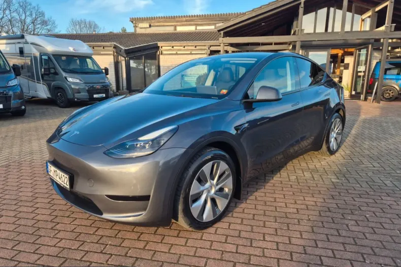 Tesla Model Y din 2023 cu 14.500 km - oferta TES217461 - foto 6