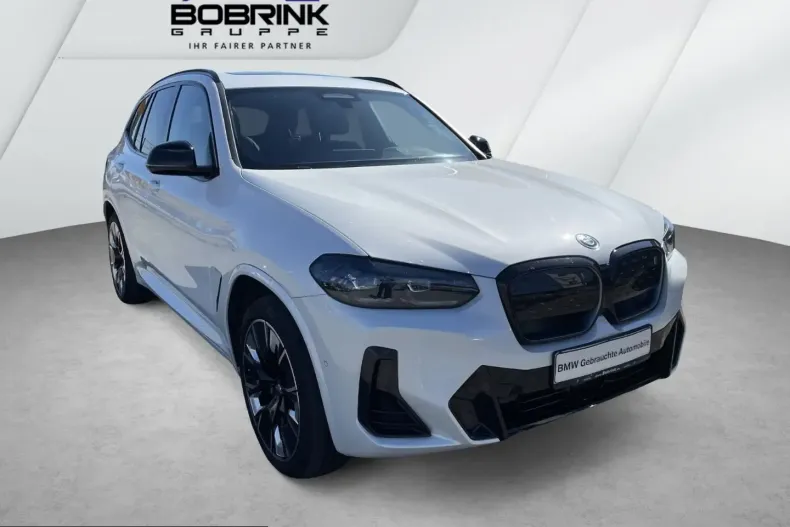 BMW iX3 (Seria X) din 2023 cu 44.963 km - oferta BMW217464 - foto 2