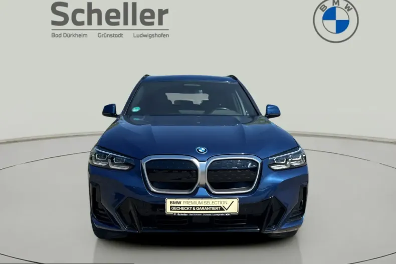 BMW iX3 (Seria X) din 2023 cu 42.900 km - oferta BMW217465 - foto 2
