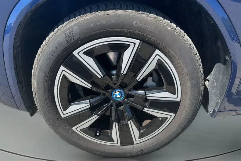 BMW iX3 (Seria X) din 2023 cu 42.900 km - oferta BMW217465 - foto 10