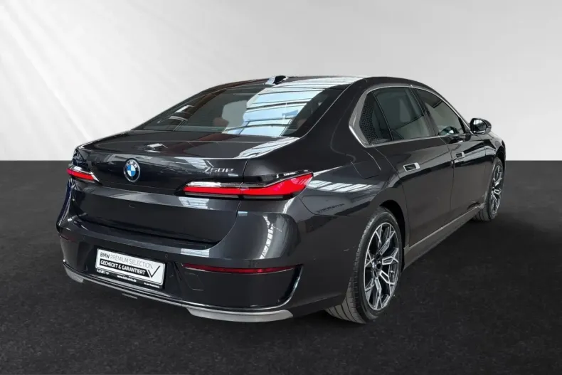 BMW 750 (Seria 7) din 2025 cu 28.750 km - oferta BMW217466 - foto 3