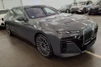 BMW 740 (Seria 7) din 2025 cu 7.913 km - oferta BMW217467 - foto 1