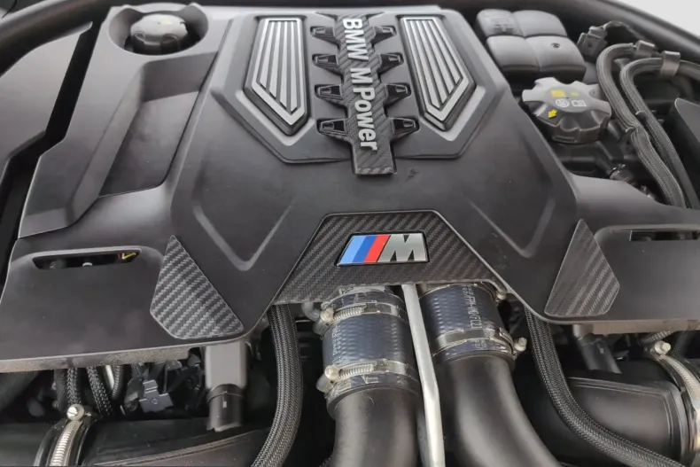 BMW M8 (Seria 8) din 2024 cu 22.059 km - oferta BMW217470 - foto 13