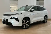 BYD Tang din 2025 cu 1.200 km - oferta BYD217490 - foto 3