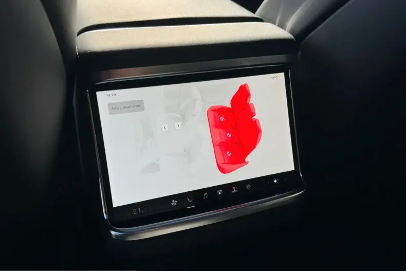 Tesla Model S din 2023 cu 65.001 km - oferta TES217495 - foto 29
