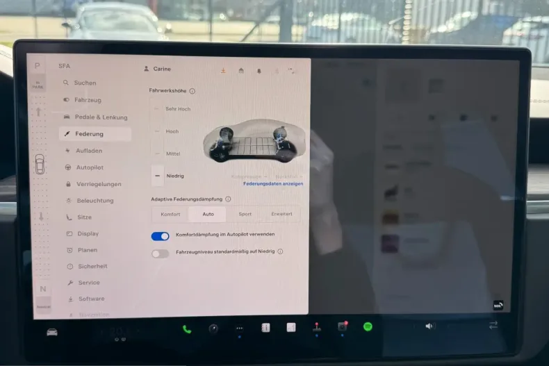 Tesla Model S din 2023 cu 65.001 km - oferta TES217495 - foto 34