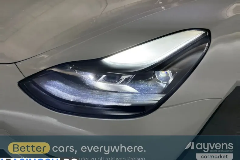 Tesla Model 3 din 2023 cu 44.649 km - oferta TES217498 - foto 8