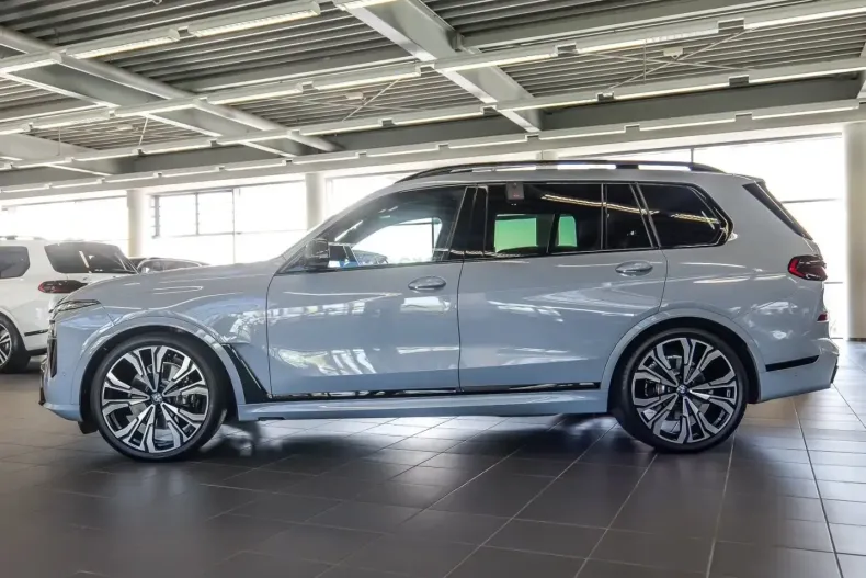 BMW X7 (Seria X) din 2025 cu 15.882 km - oferta BMW217500 - foto 8