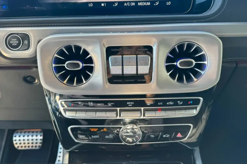 Mercedes-Benz G 63 AMG (Clasa G) din 2023 cu 11.111 km - oferta MER217507 - foto 38