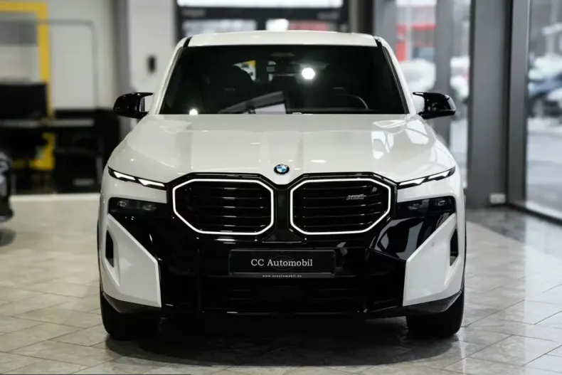 BMW XM (Seria X) din 2024 cu 17.336 km - oferta BMW217508 - foto 1