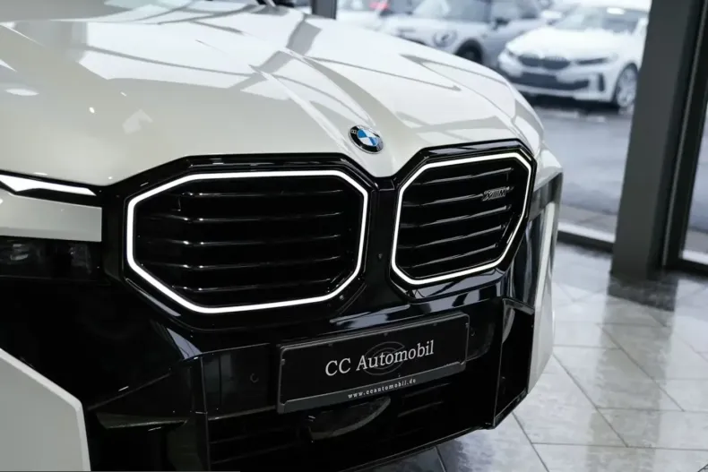 BMW XM (Seria X) din 2024 cu 17.336 km - oferta BMW217508 - foto 2