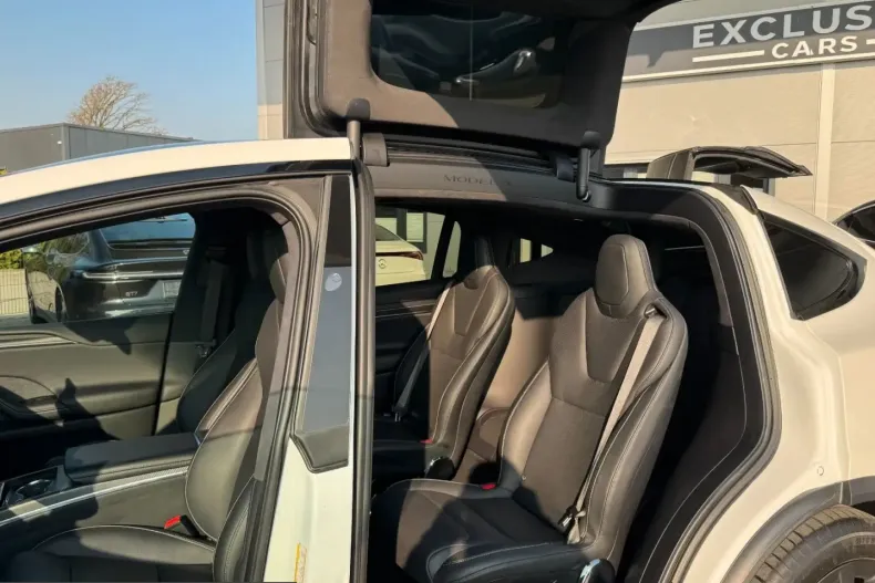 Tesla Model X din 2023 cu 50.333 km - oferta TES217509 - foto 17