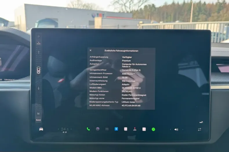 Tesla Model X din 2023 cu 50.333 km - oferta TES217509 - foto 39