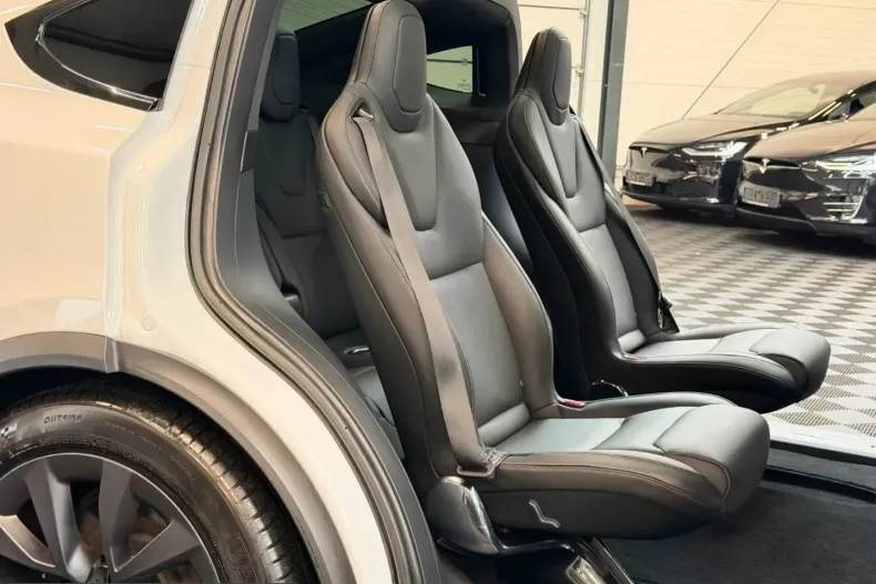 Tesla Model X din 2023 cu 67.777 km - oferta TES217511 - foto 20