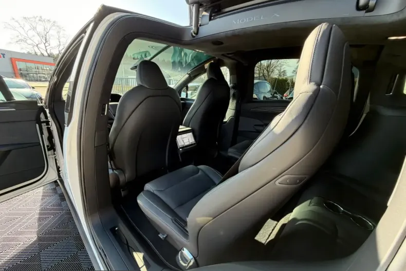 Tesla Model X din 2022 cu 65.777 km - oferta TES217513 - foto 18