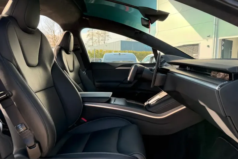 Tesla Model X din 2022 cu 65.777 km - oferta TES217513 - foto 23