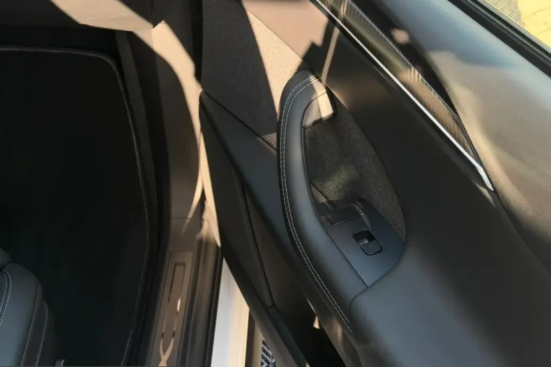 Tesla Model X din 2022 cu 65.777 km - oferta TES217513 - foto 25