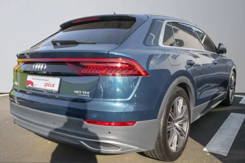 Audi Q8 din 2021 cu 39.621 km - oferta AUD217515 - foto 2