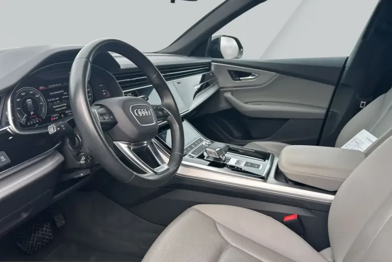 Audi Q8 din 2021 cu 71.198 km - oferta AUD217517 - foto 5