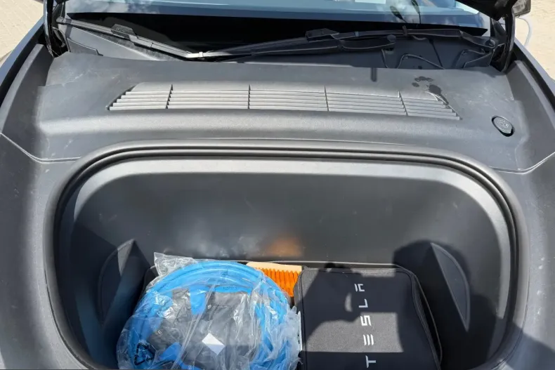 Tesla Model Y din 2023 cu 53.750 km - oferta TES217518 - foto 15