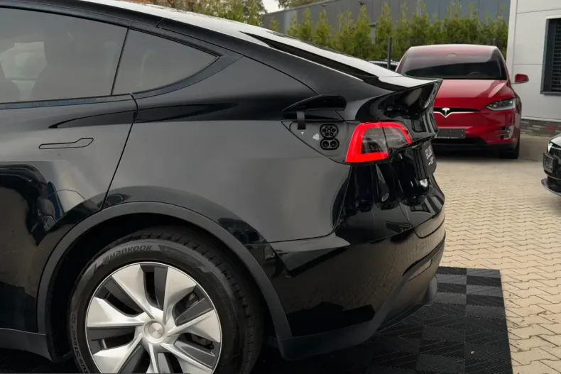Tesla Model Y din 2023 cu 62.000 km - oferta TES217520 - foto 11