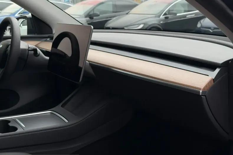 Tesla Model Y din 2023 cu 62.000 km - oferta TES217520 - foto 18