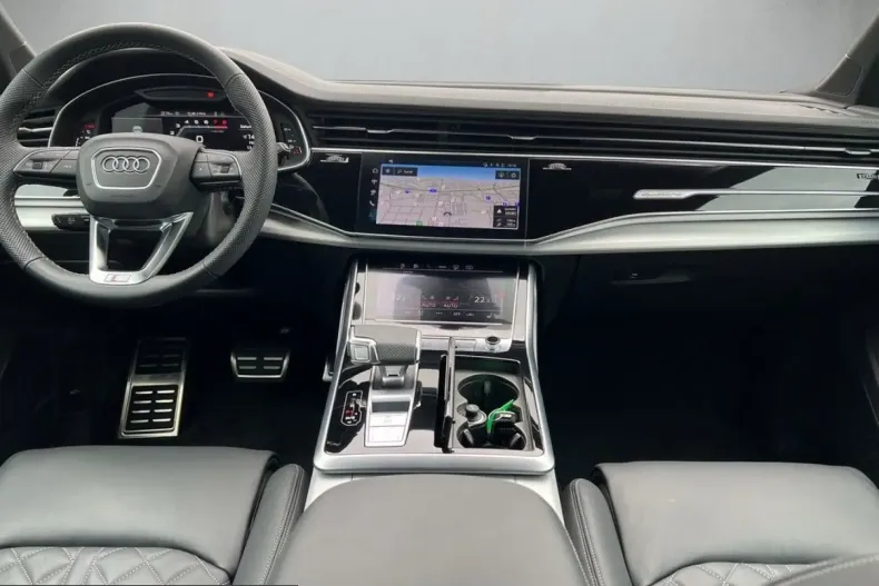 Audi SQ7 din 2025 cu 17.451 km - oferta AUD217521 - foto 8