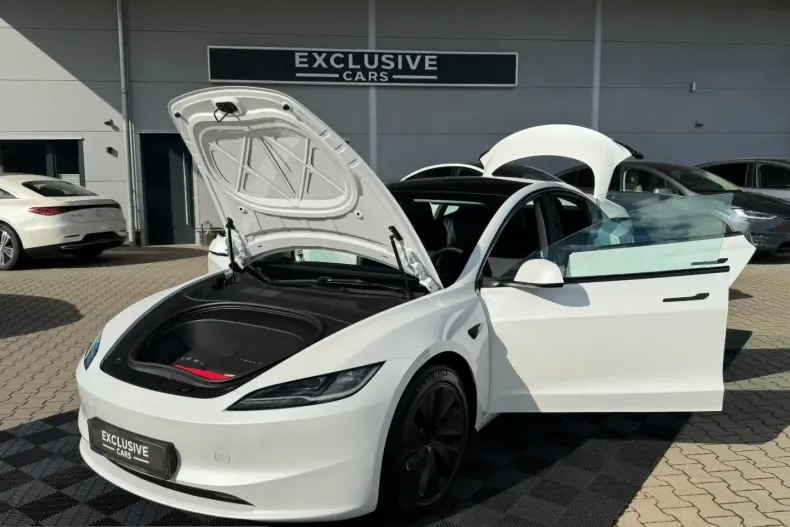 Tesla Model 3 din 2023 cu 98.444 km - oferta TES217522 - foto 3
