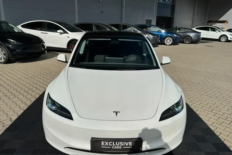 Tesla Model 3 din 2023 cu 98.444 km - oferta TES217522 - foto 18