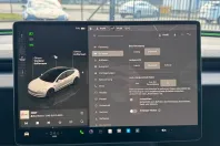 Tesla Model 3 din 2023 cu 98.444 km - oferta TES217522 - foto 30