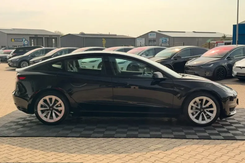 Tesla Model 3 din 2022 cu 54.999 km - oferta TES217523 - foto 20