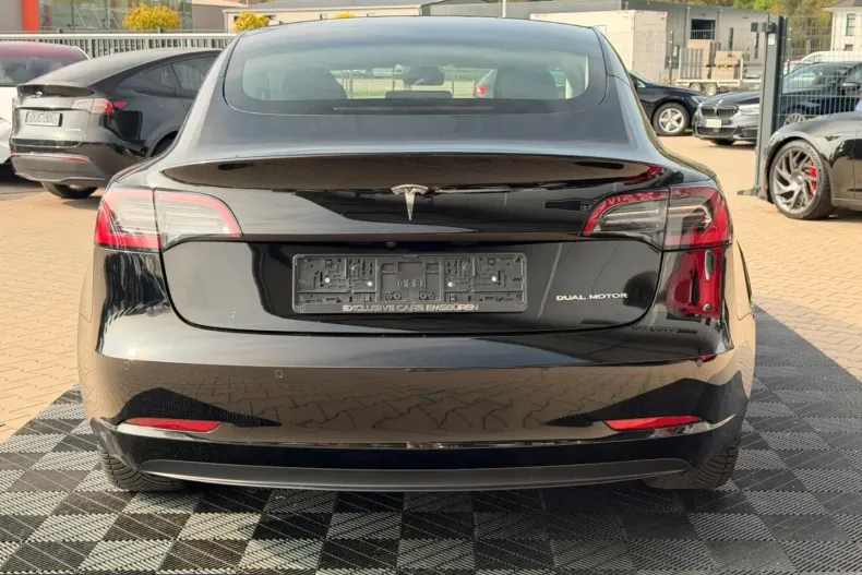 Tesla Model 3 din 2022 cu 54.999 km - oferta TES217523 - foto 22